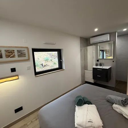 シャレー Prestige Climatise Avec Sauna Et Jacuzzi