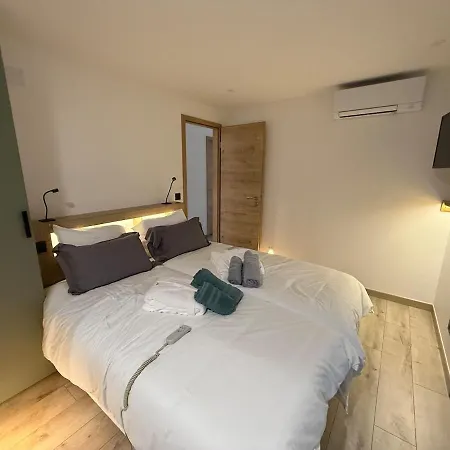 Domek alpejski Prestige Climatise Avec Sauna Et Jacuzzi Fréland