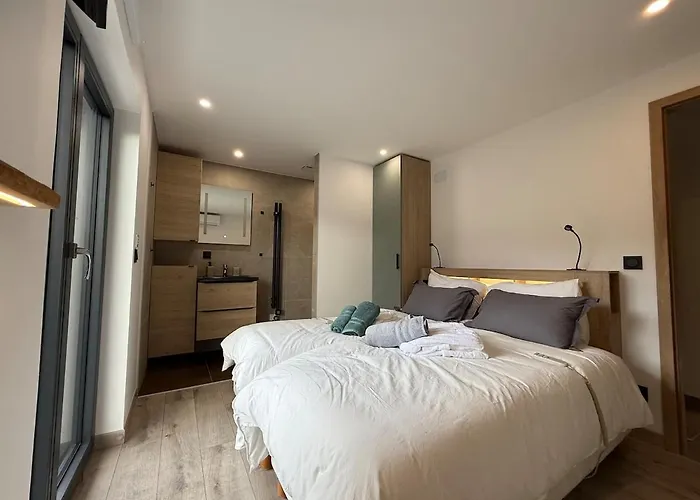 Prestige Avec Sauna شاليه